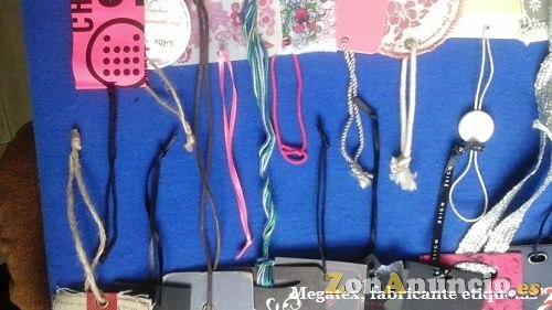 Etiqueta de cartulina colgante para vestidos